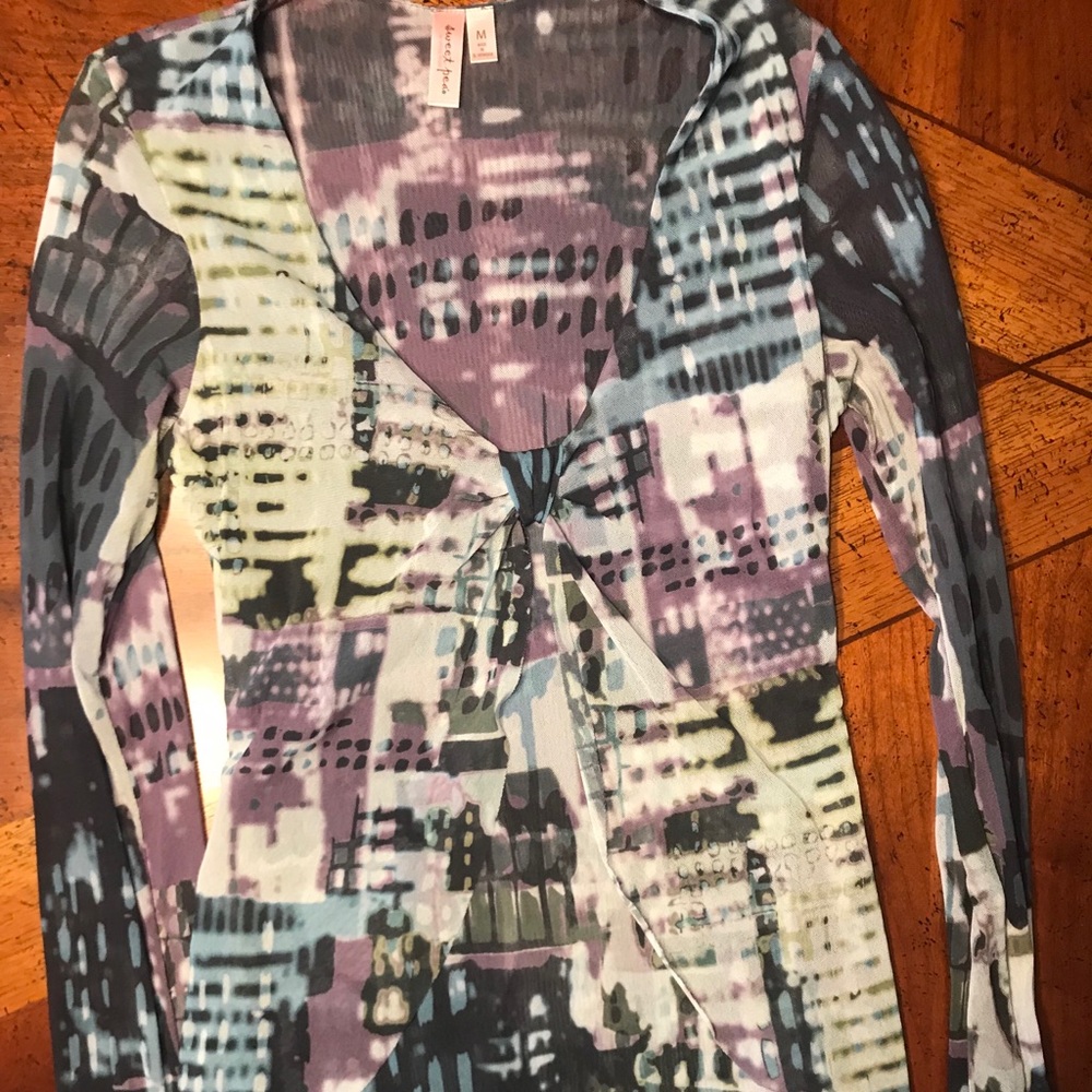 Multi colored long sleeve v neck shirt